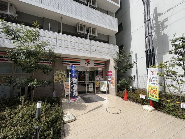 セブンイレブン大阪南船場2丁目店 80m 寫真撮影日：2025-03-09 