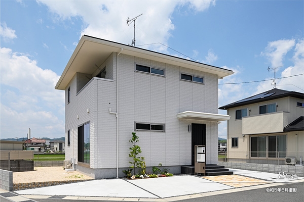 セキュレア玉島阿賀崎　(分譲住宅)