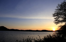 豬苗代湖の夕景